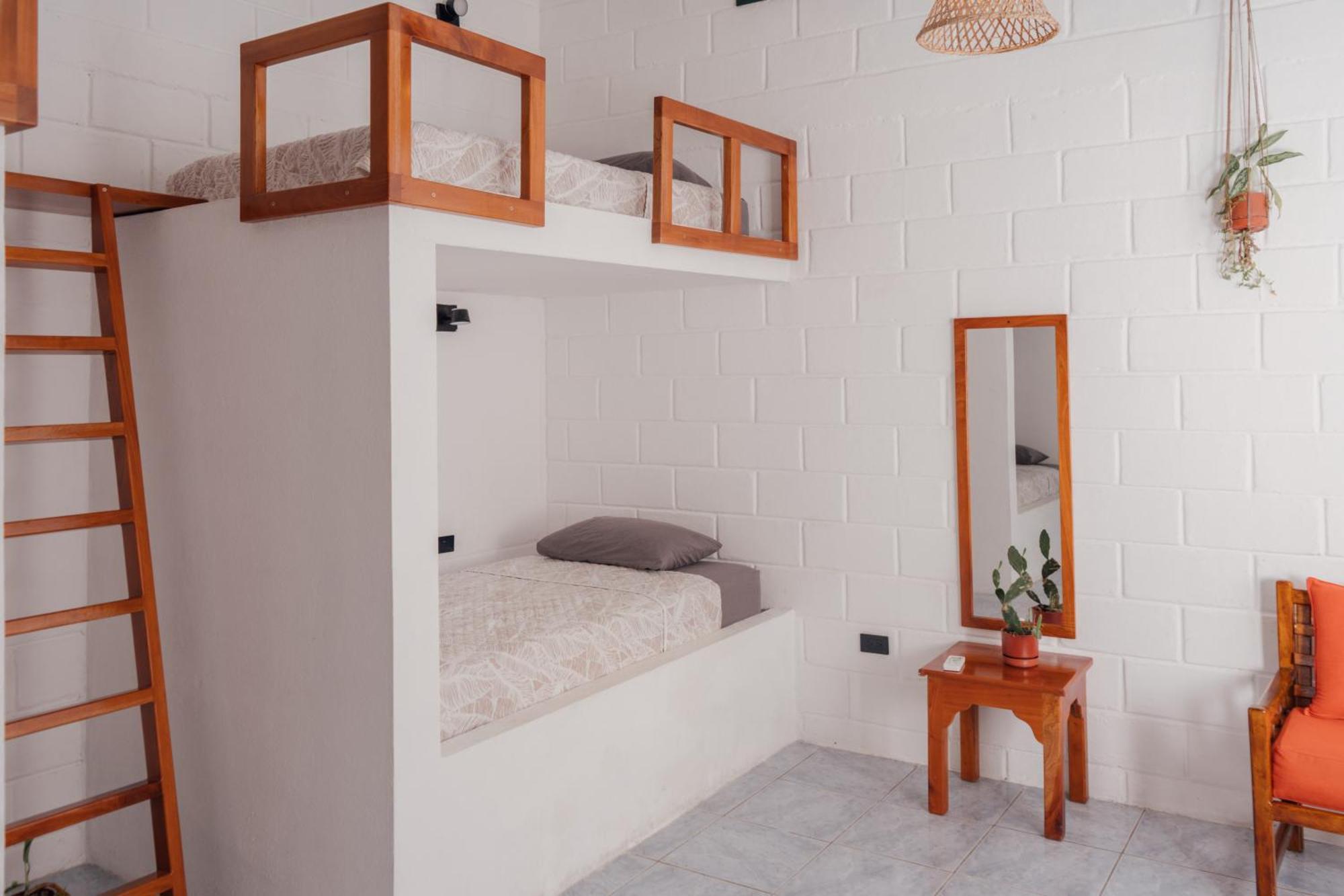 Hostal Pimampiro Пуэрто-Бакерисо-Морено Экстерьер фото